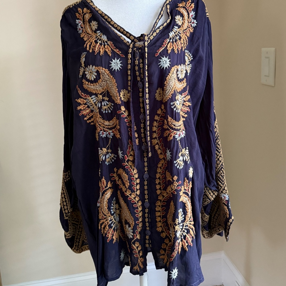 Johnny Was Blue Embroidered Button Down Blouse